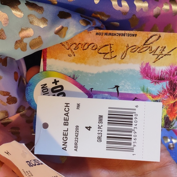 NWT size 4 kids 1 piece bathing suit - Picture 5 of 8